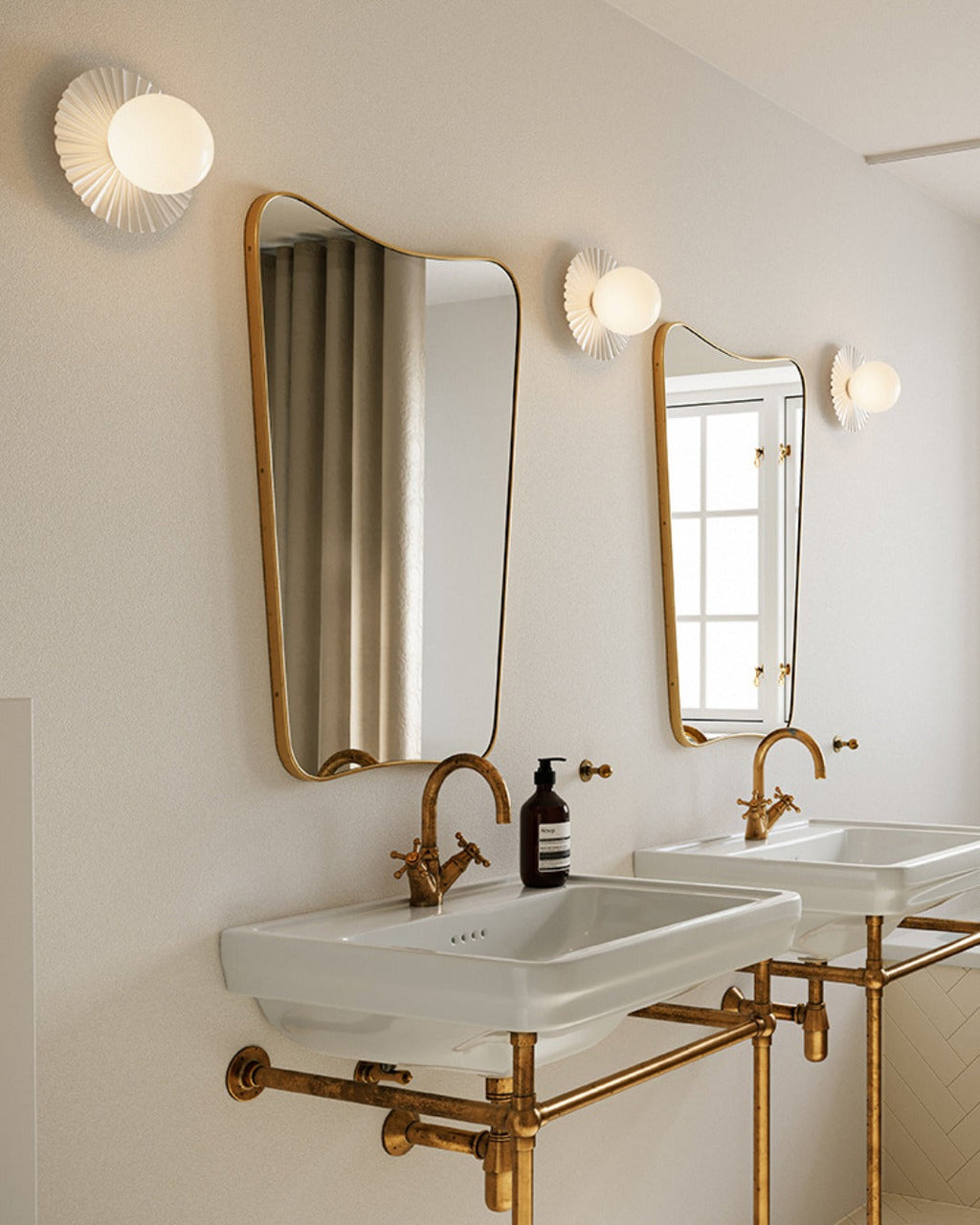 Celeste Wall Lamp | Metal, Brass, Glass | Black, White, Clear