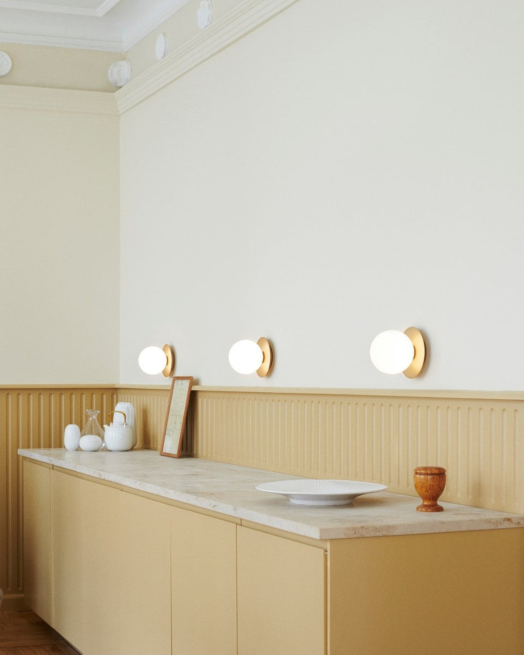 Celeste Wall Lamp | Metal, Brass, Glass | Black, White, Clear