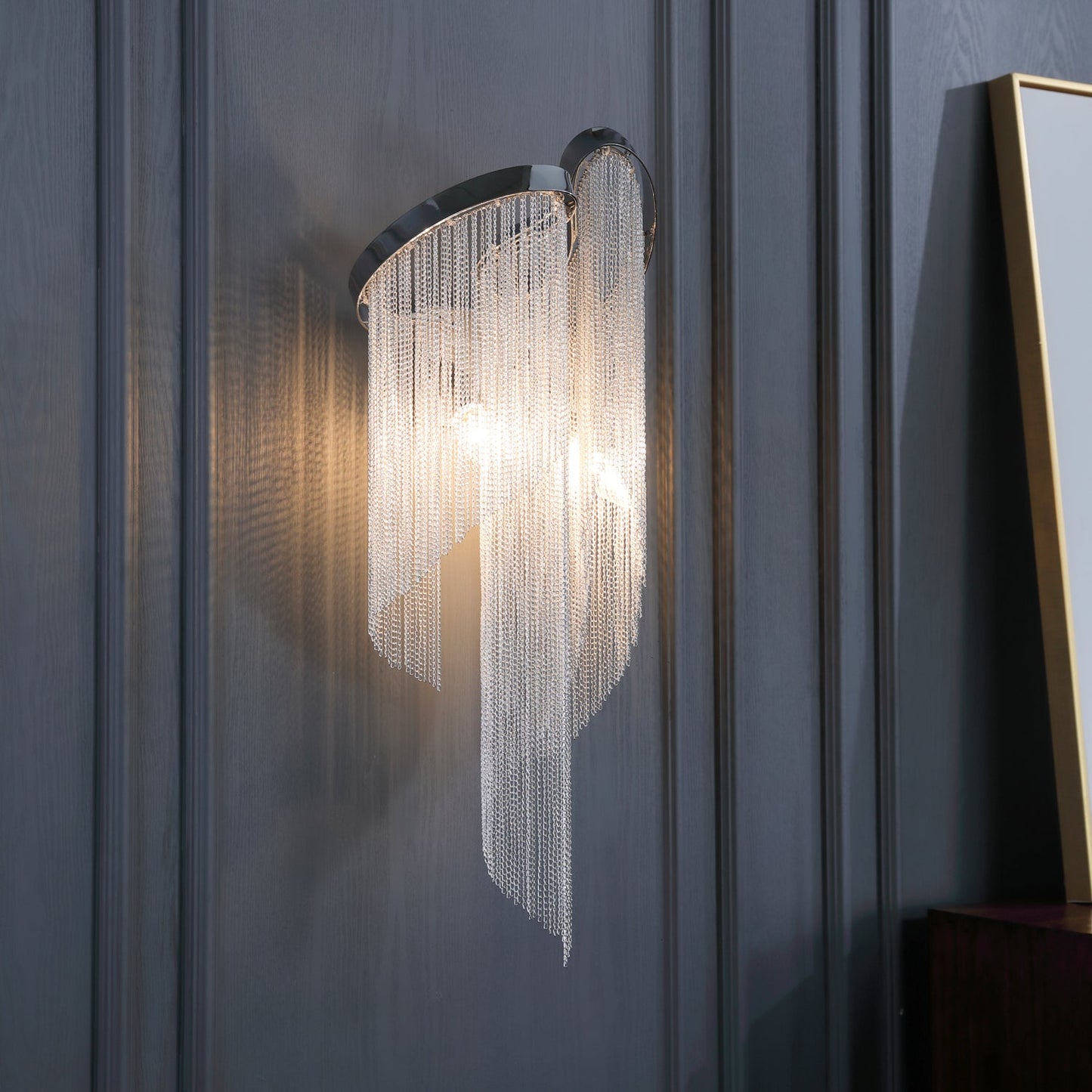 Chain Tassel Wall Lamp | Metal & Aluminum | Nickel, Silver