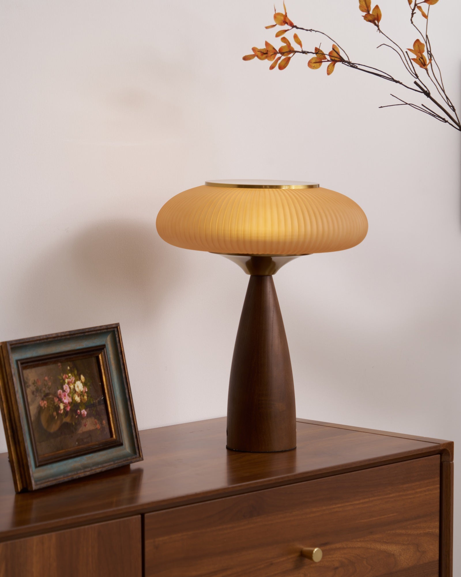 Cielo Table Lamp | Wooden & Glass | Amber Shade