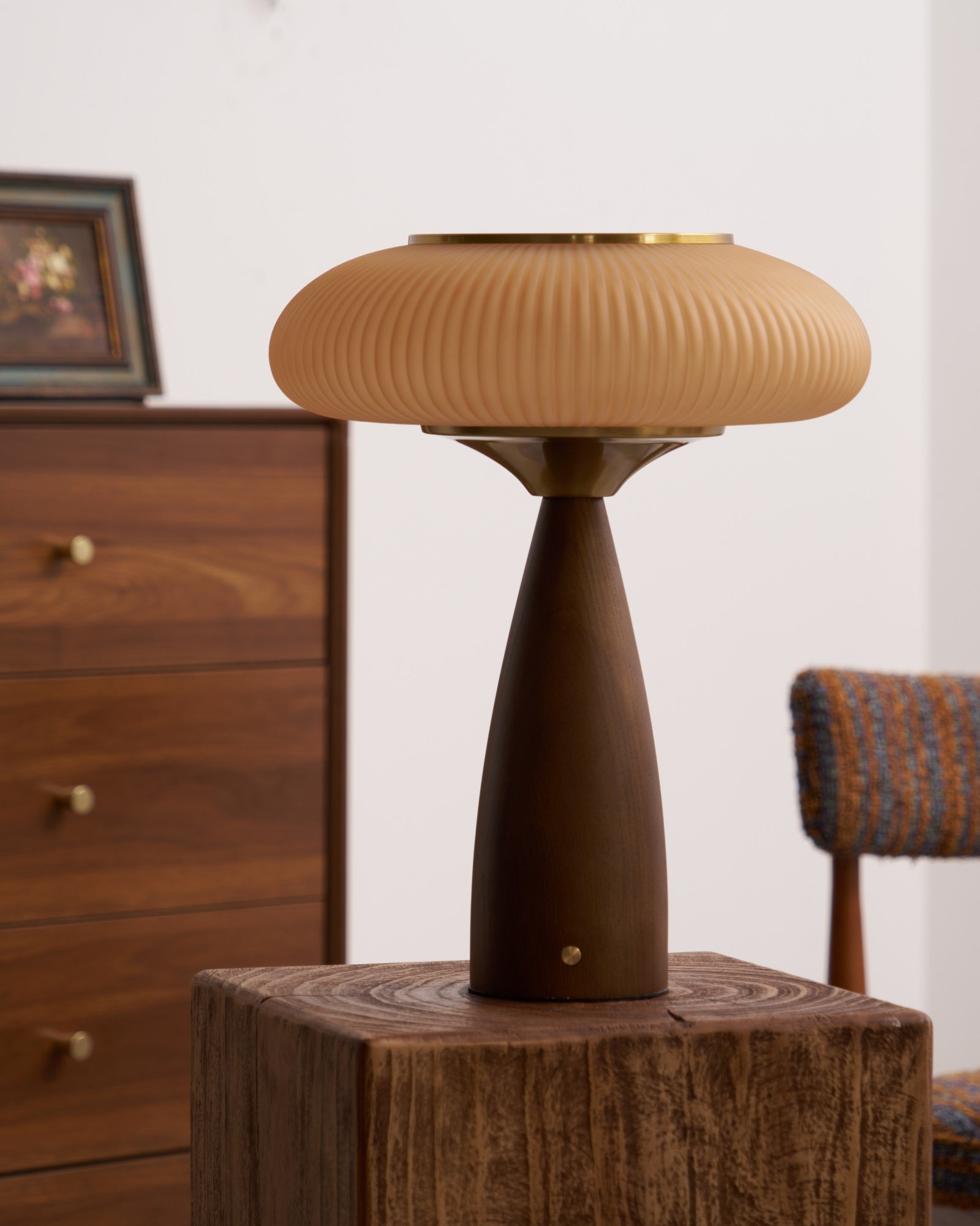 Cielo Table Lamp | Wooden & Glass | Amber Shade
