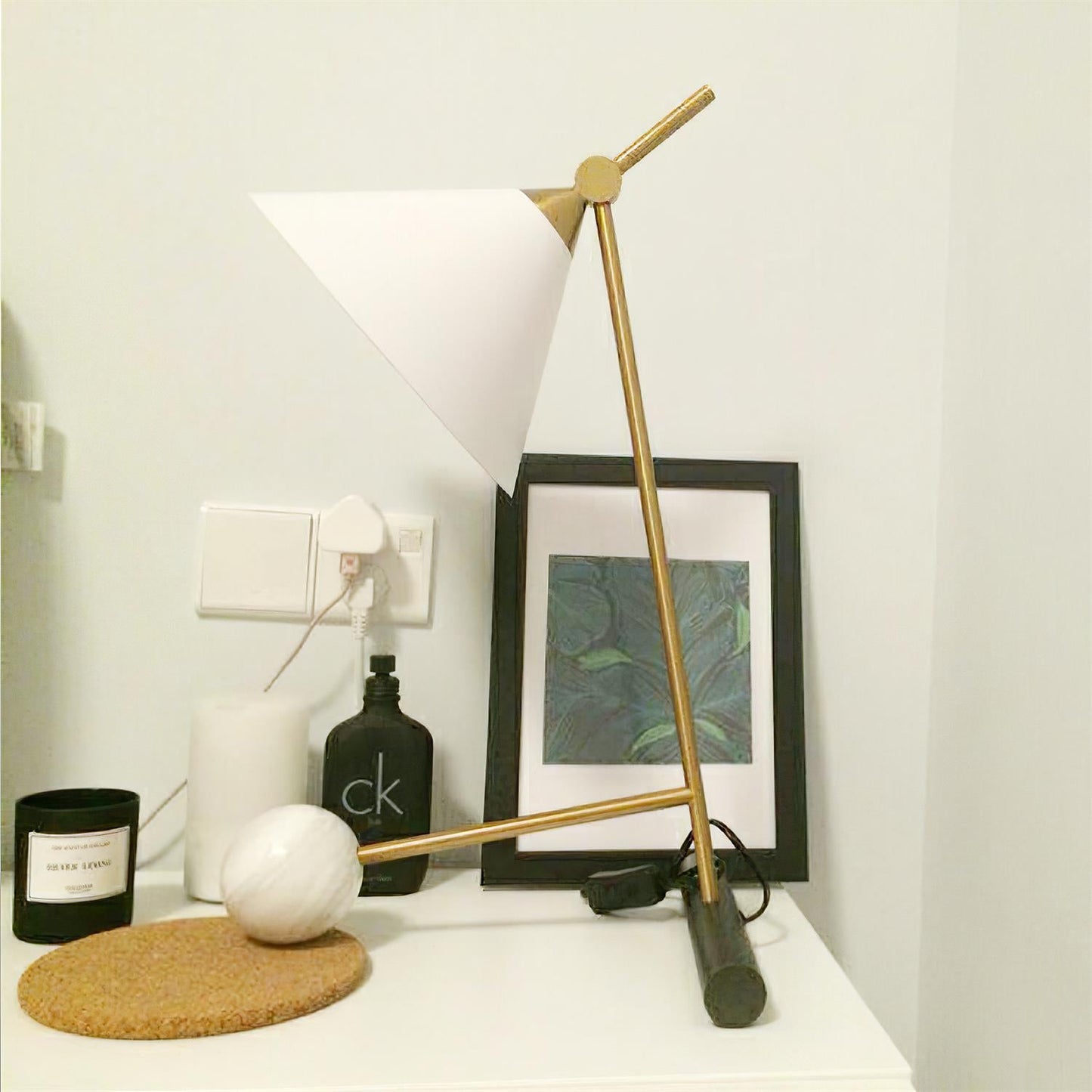 Cleo Table Lamp | Iron & Marble | Gold, Black, White