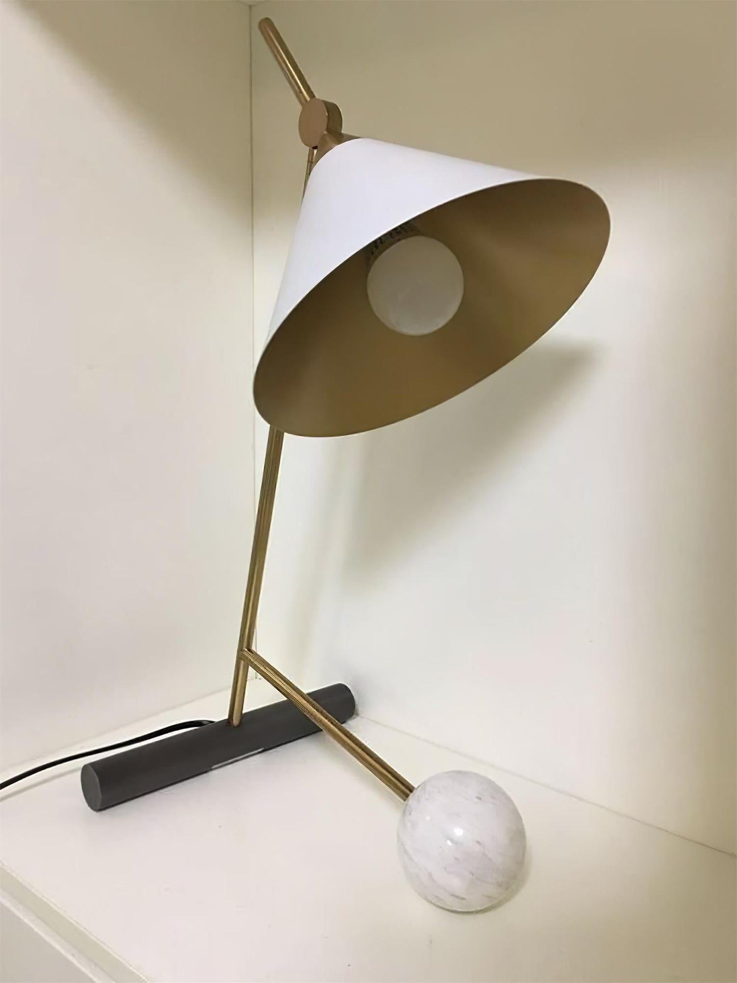 Cleo Table Lamp | Iron & Marble | Gold, Black, White