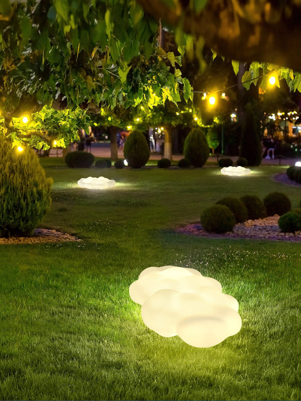 Cloud Outdoor Floor Light | Metal & PE | White