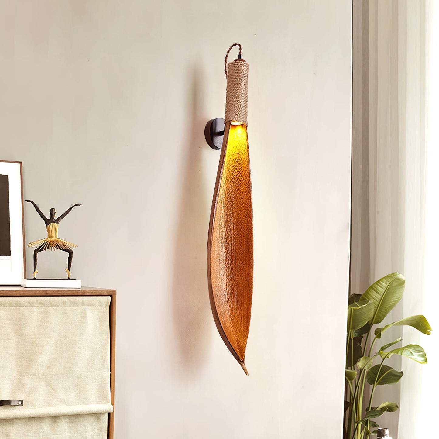 Cocoa Leaf Wall Sconce | Natural Leaf & Hemp Rope | Black