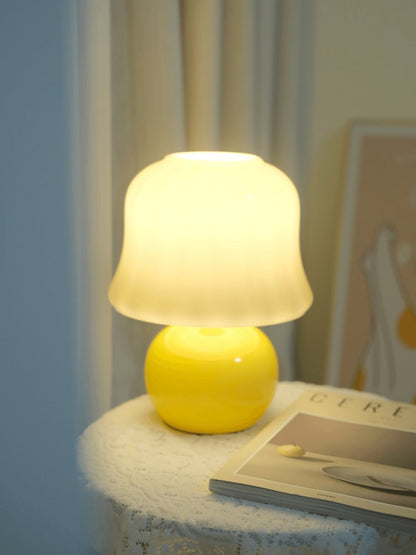 Mushroom Table Lamp | Enamel Glass | Creamy Yellow