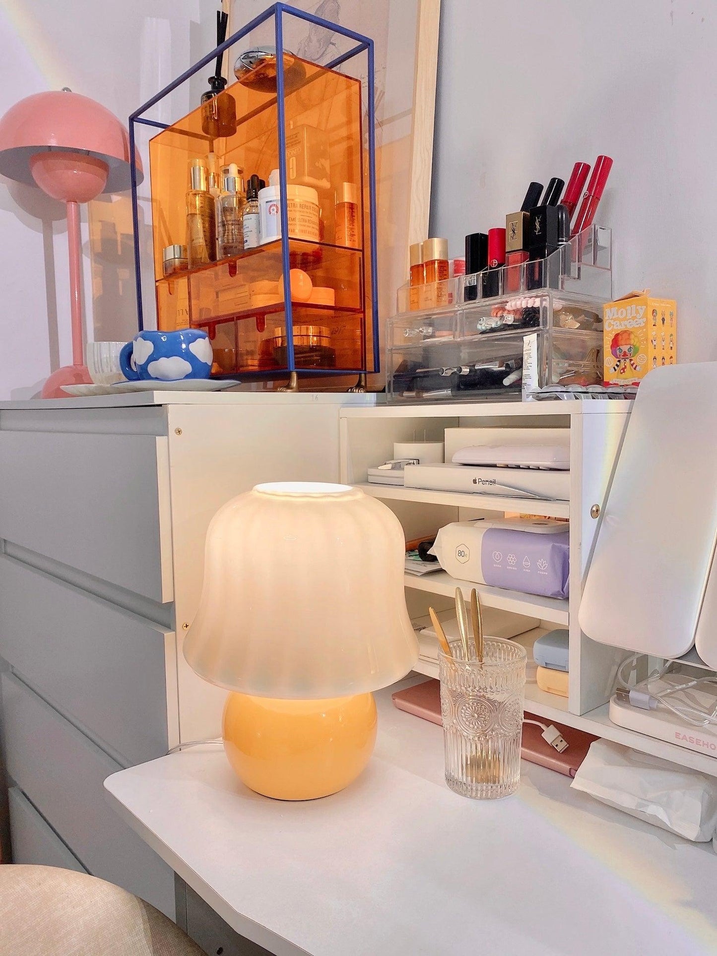 Mushroom Table Lamp | Enamel Glass | Creamy Yellow