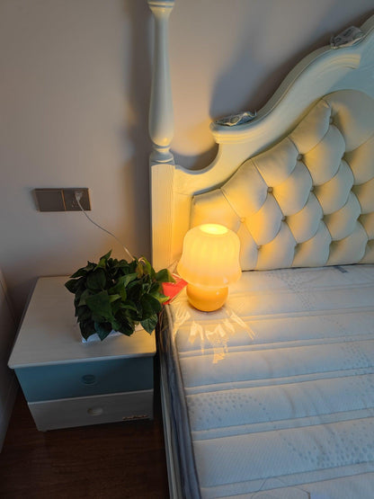 Mushroom Table Lamp | Enamel Glass | Creamy Yellow