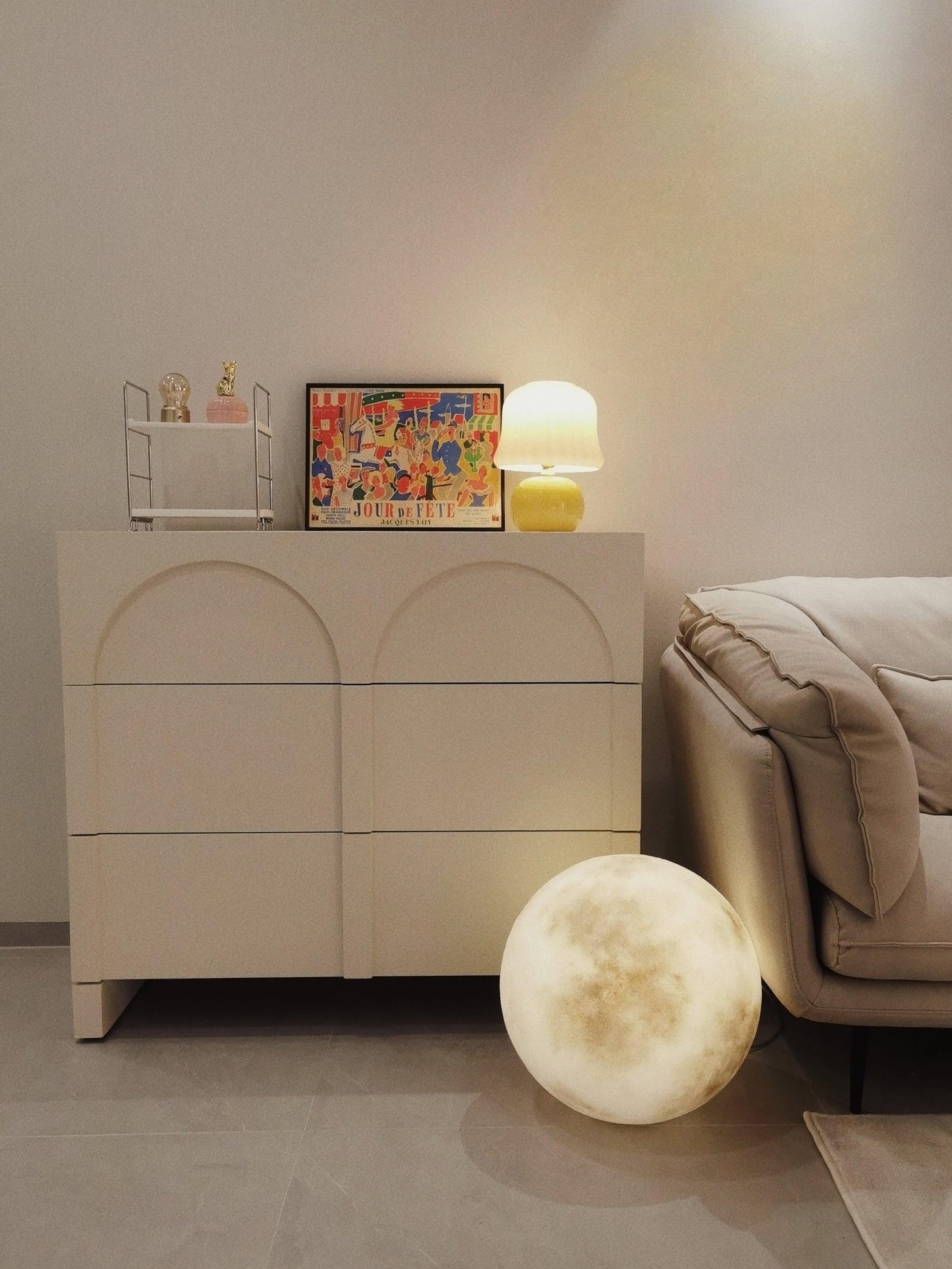 Mushroom Table Lamp | Enamel Glass | Creamy Yellow
