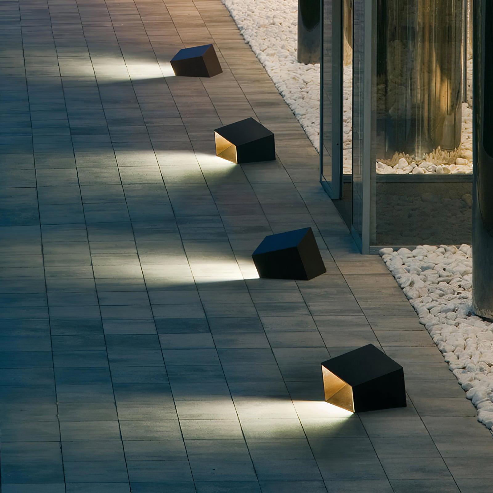 Cube Garden Light | Stainless Steel | Black