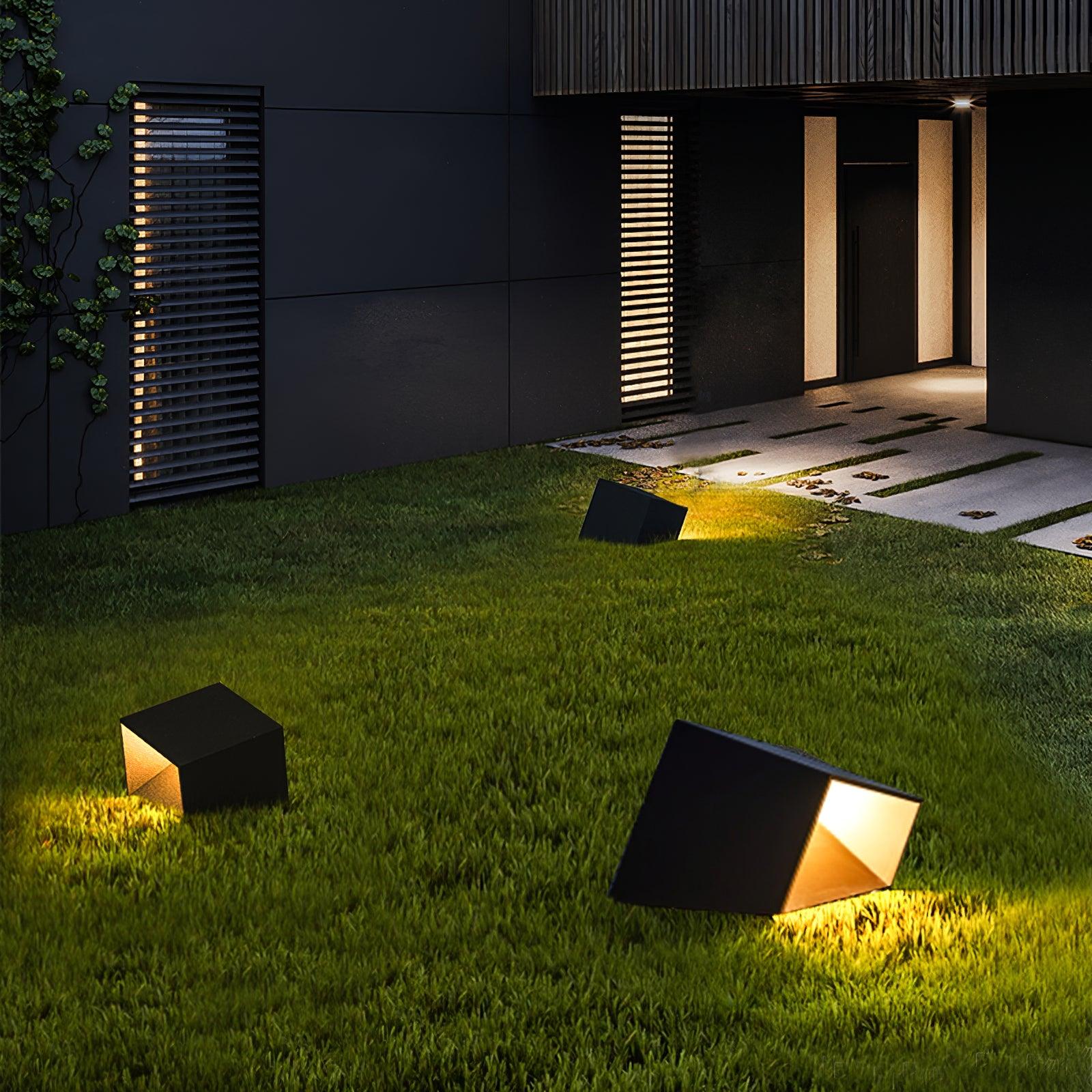 Cube Garden Light | Stainless Steel | Black