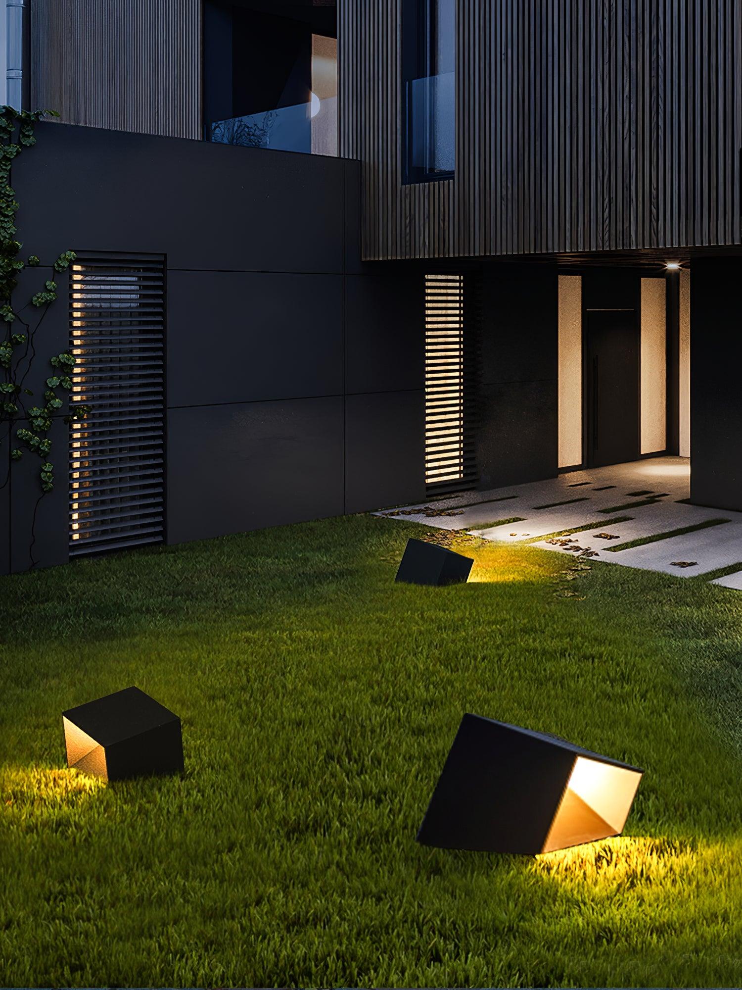 Cube Garden Light | Stainless Steel | Black