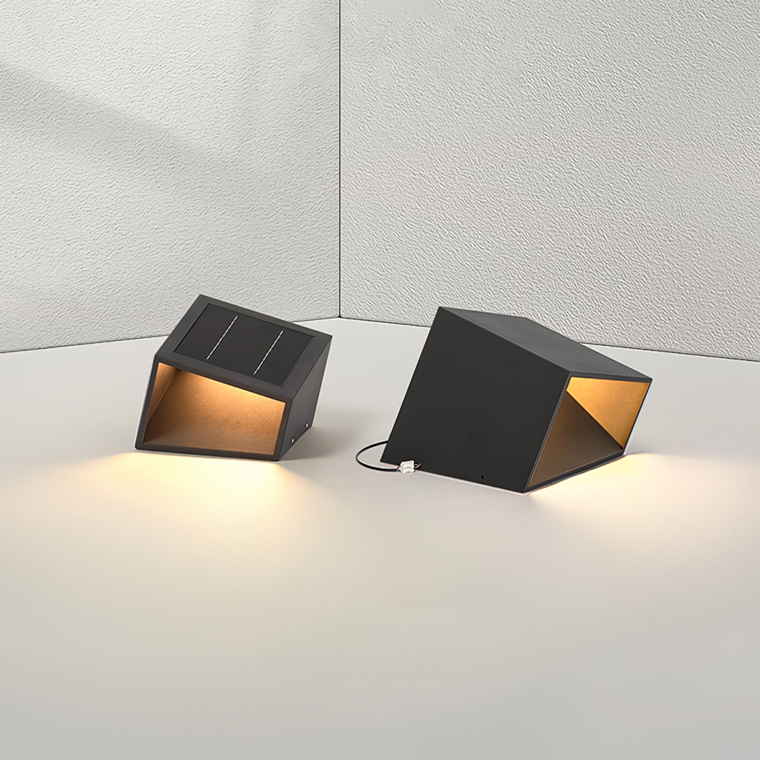 Cube Garden Light | Stainless Steel | Black