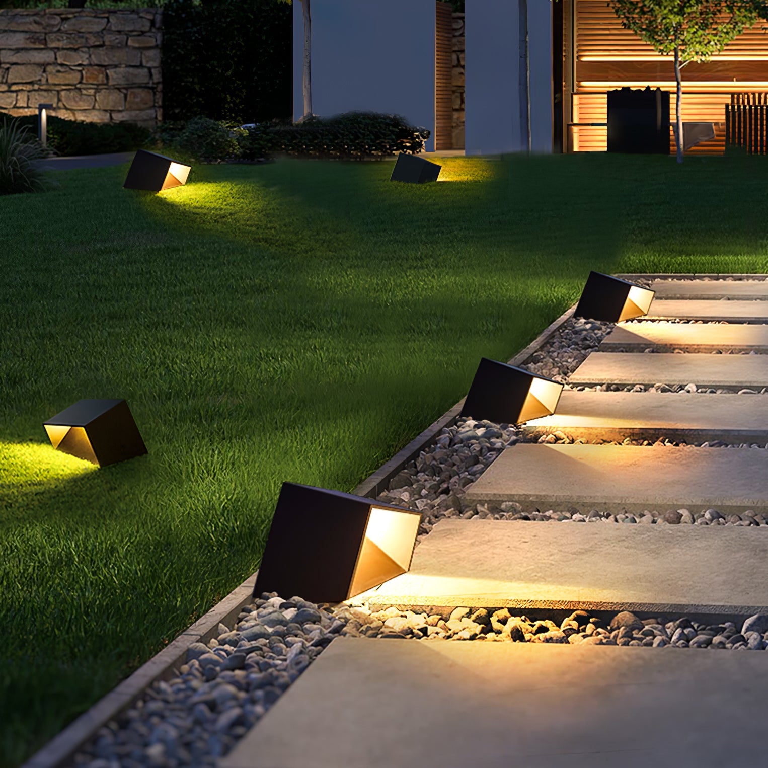 Cube Garden Light | Stainless Steel | Black