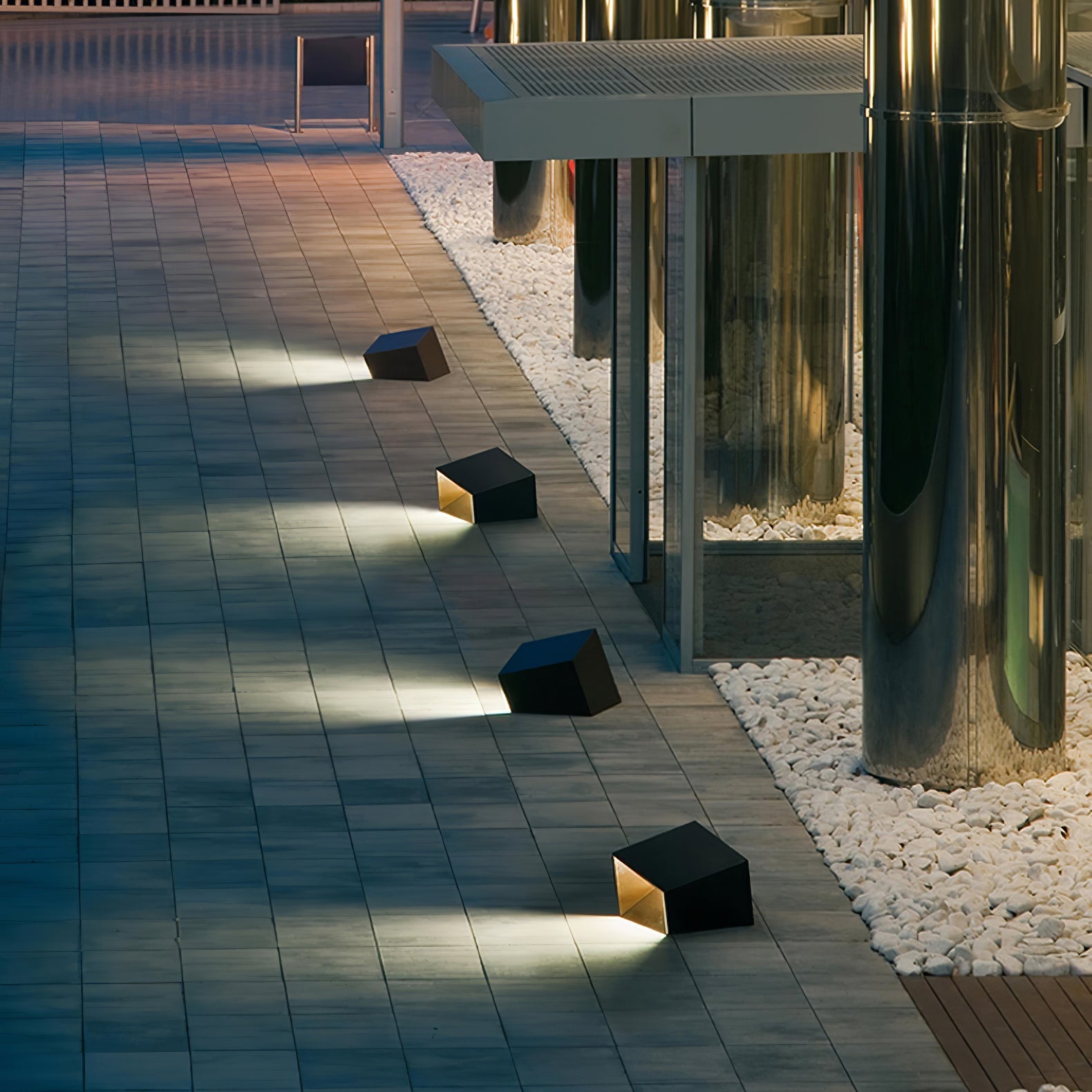 Cube Garden Light | Stainless Steel | Black