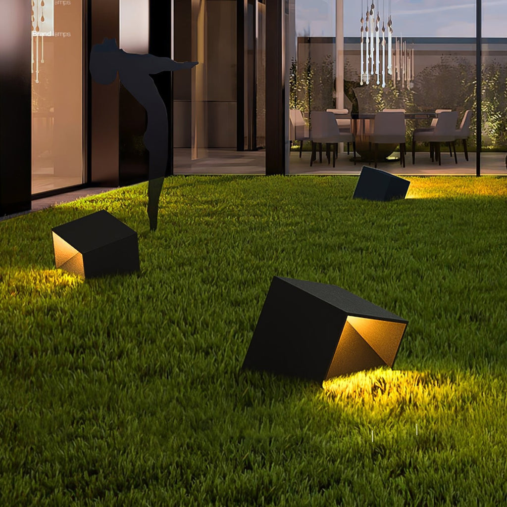 Cube Garden Light | Stainless Steel | Black