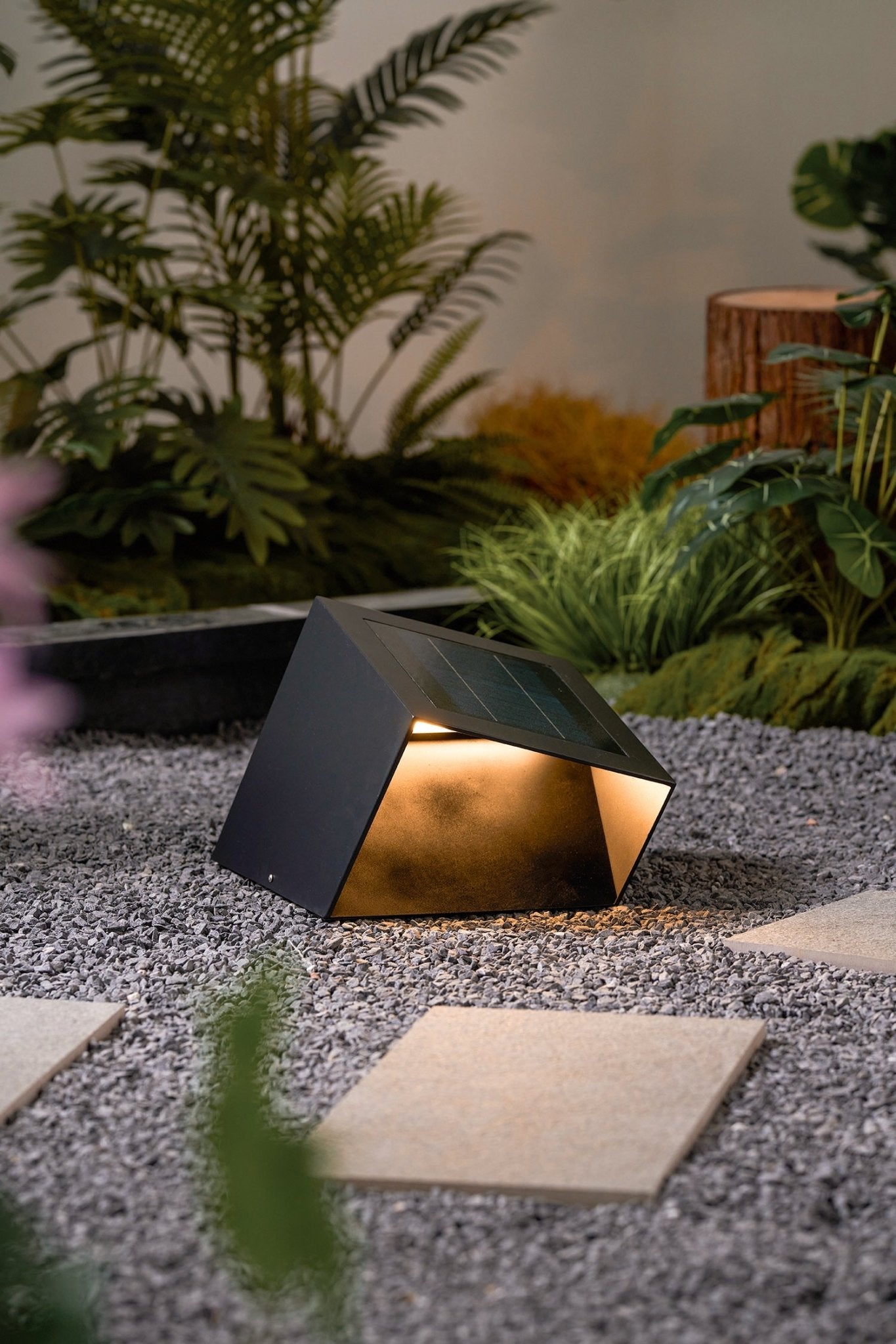 Cube Garden Solar Outdoor Light