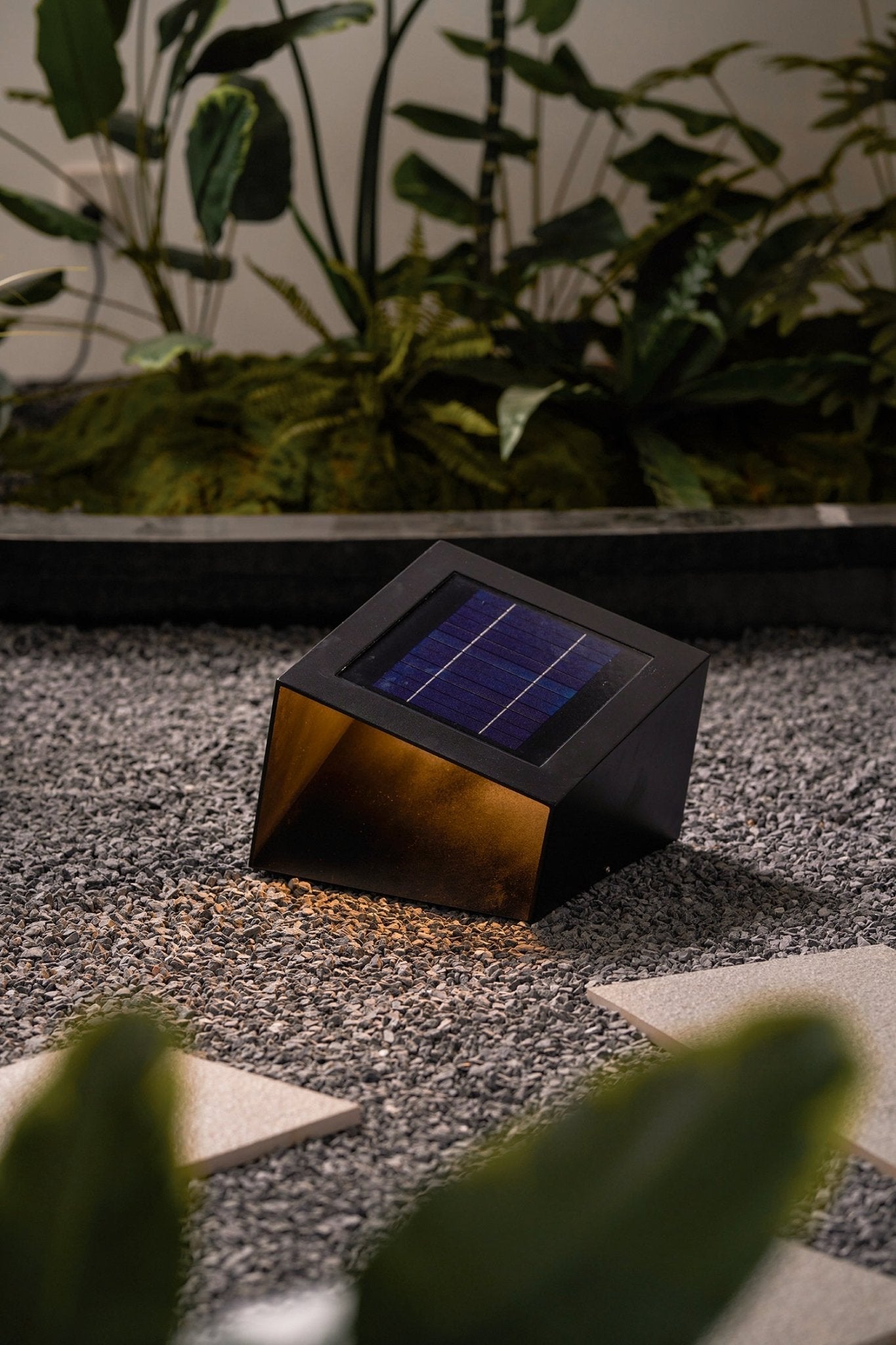 Cube Garden Solar Outdoor Light