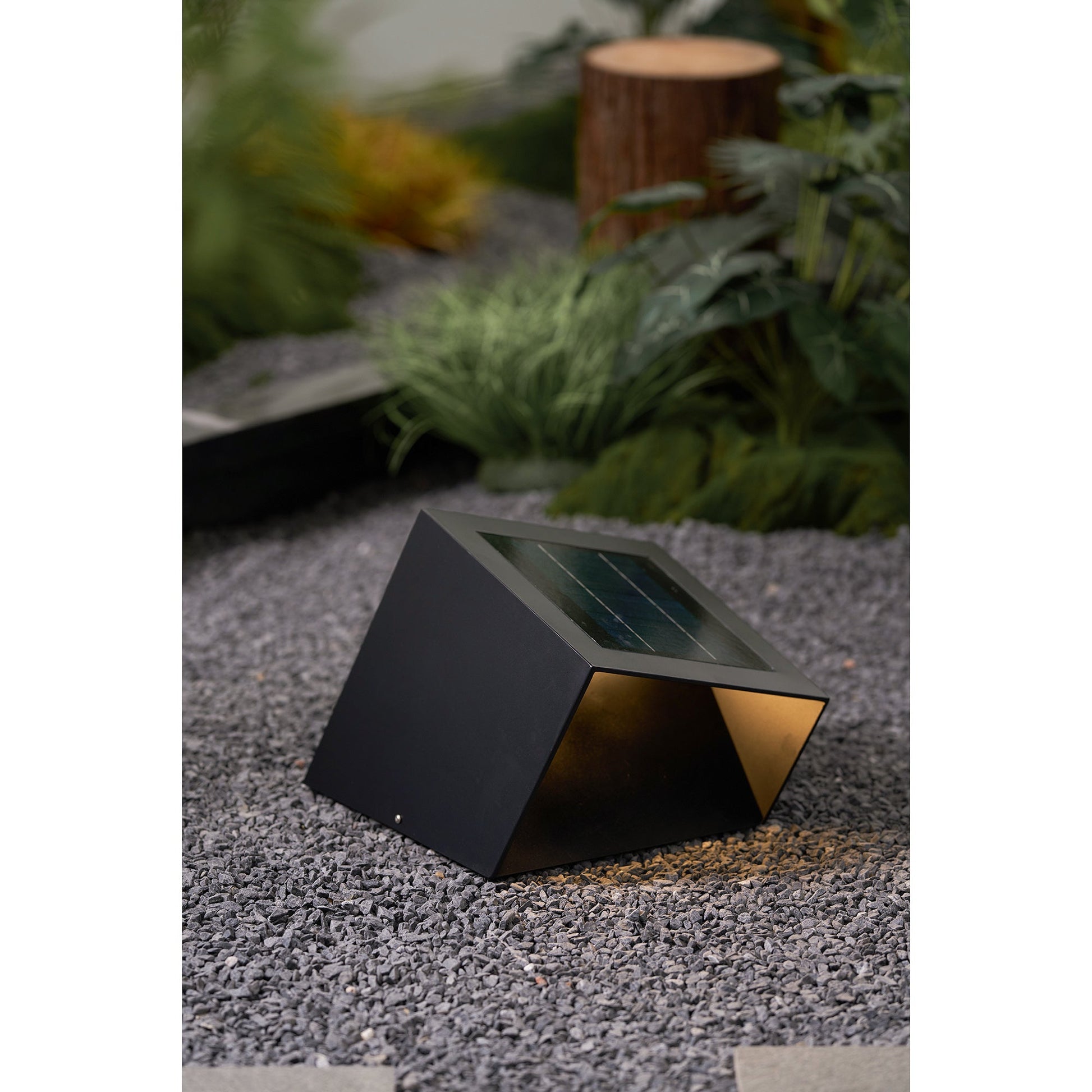 Cube Garden Solar Outdoor Light
