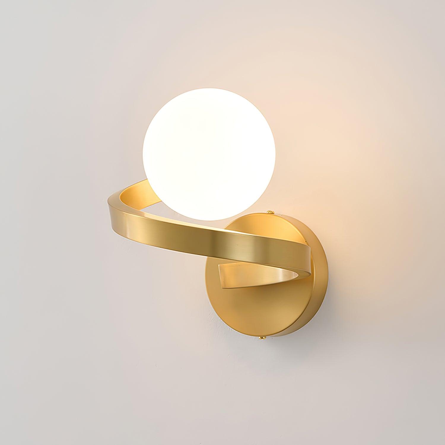 Curved Brass Wall Lamp | Brass & Glass | Gold & Black