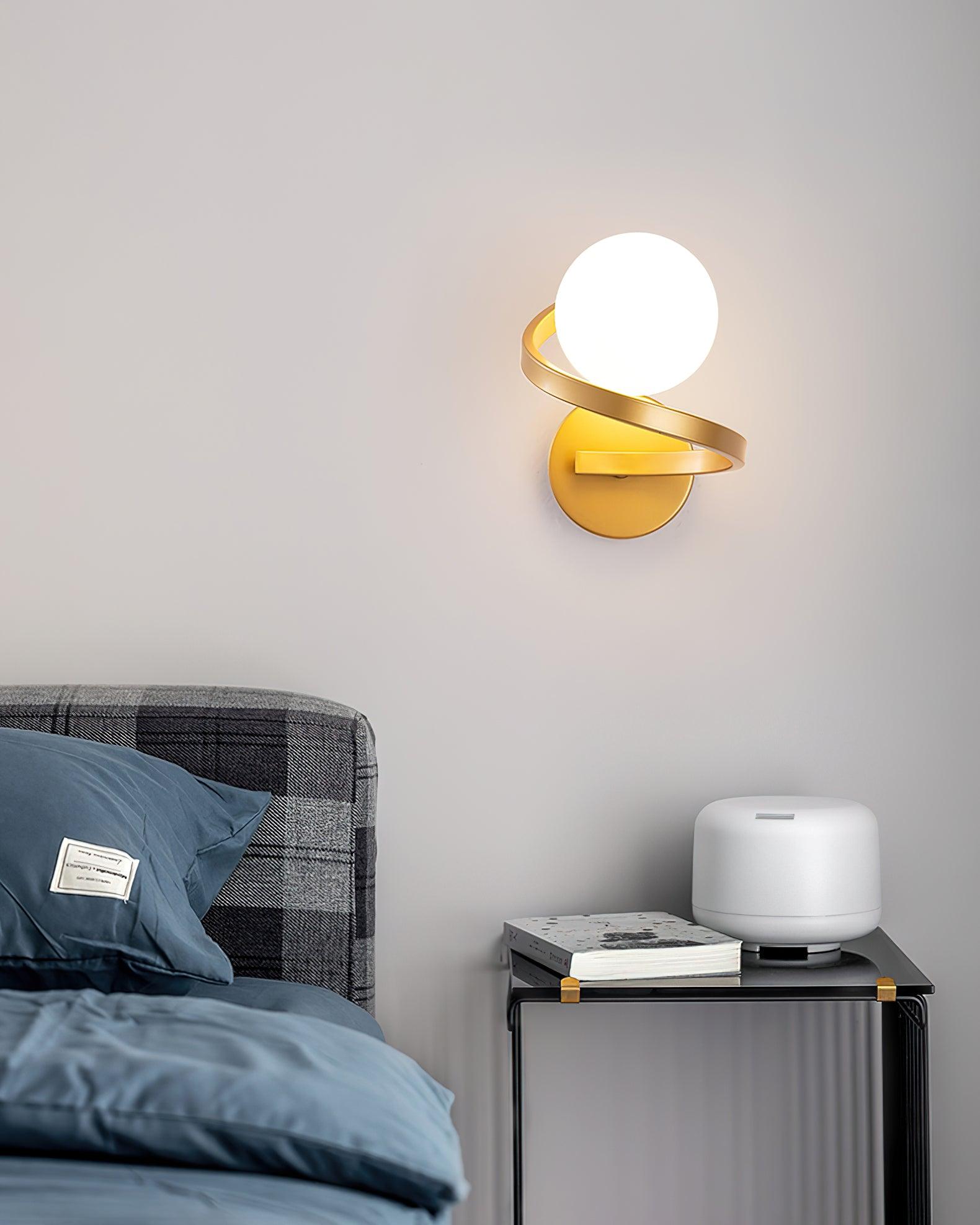 Curved Brass Wall Lamp | Brass & Glass | Gold & Black