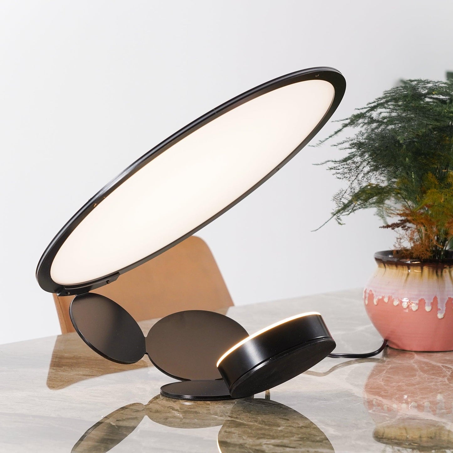 Cut Table Lamp | Adjustable Design | Black & White