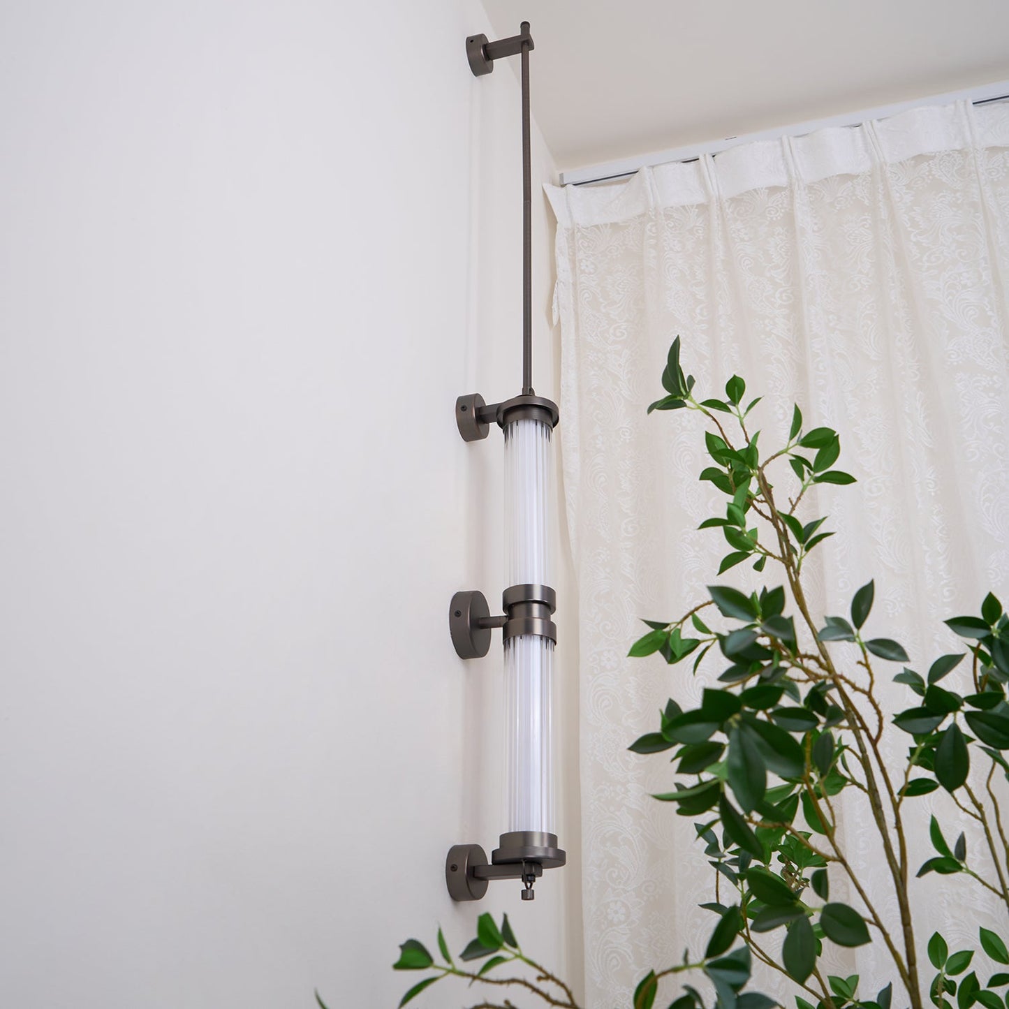 Meridian Vertical Wall Sconce | Glass & Bronze | 120cm