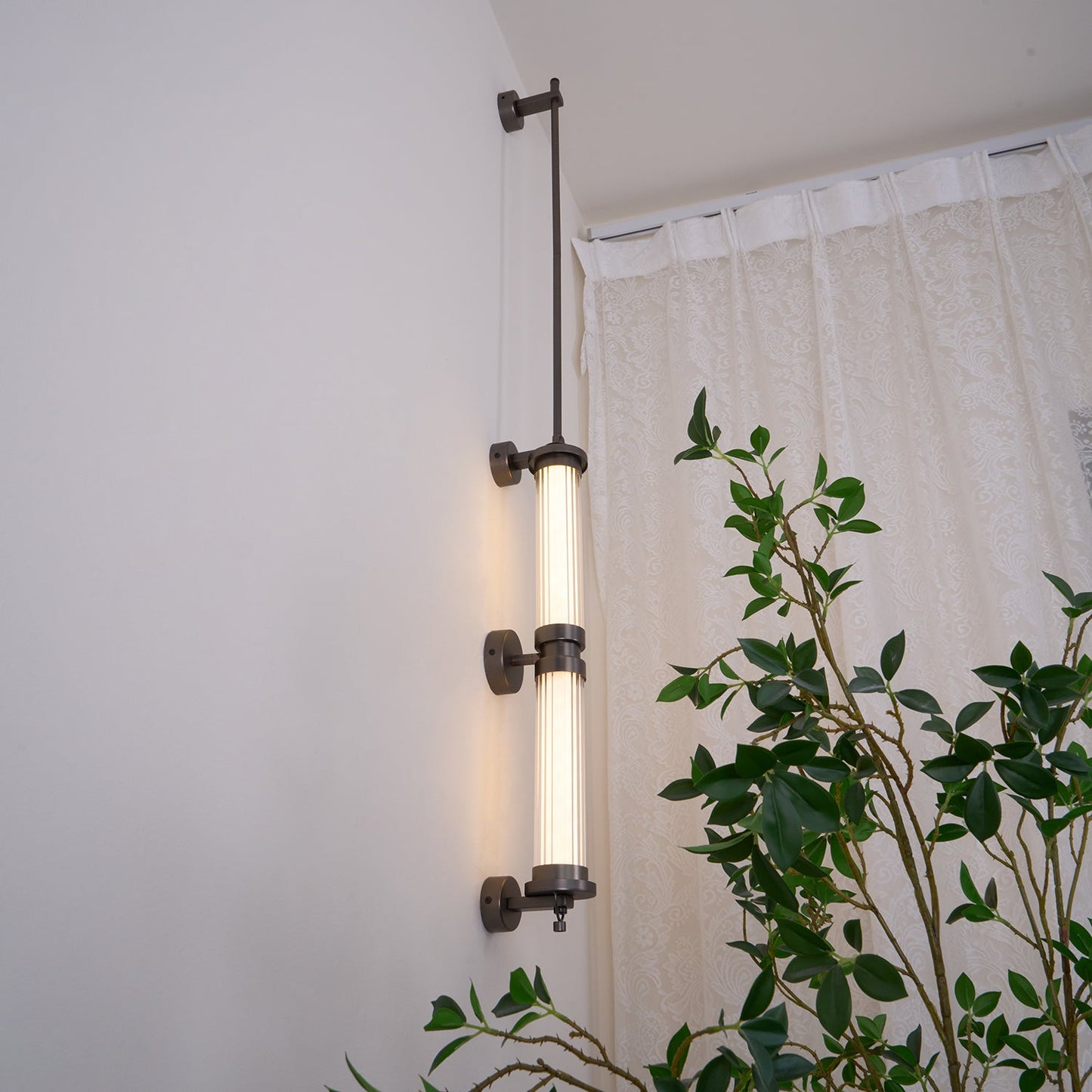 Meridian Vertical Wall Sconce | Glass & Bronze | 120cm