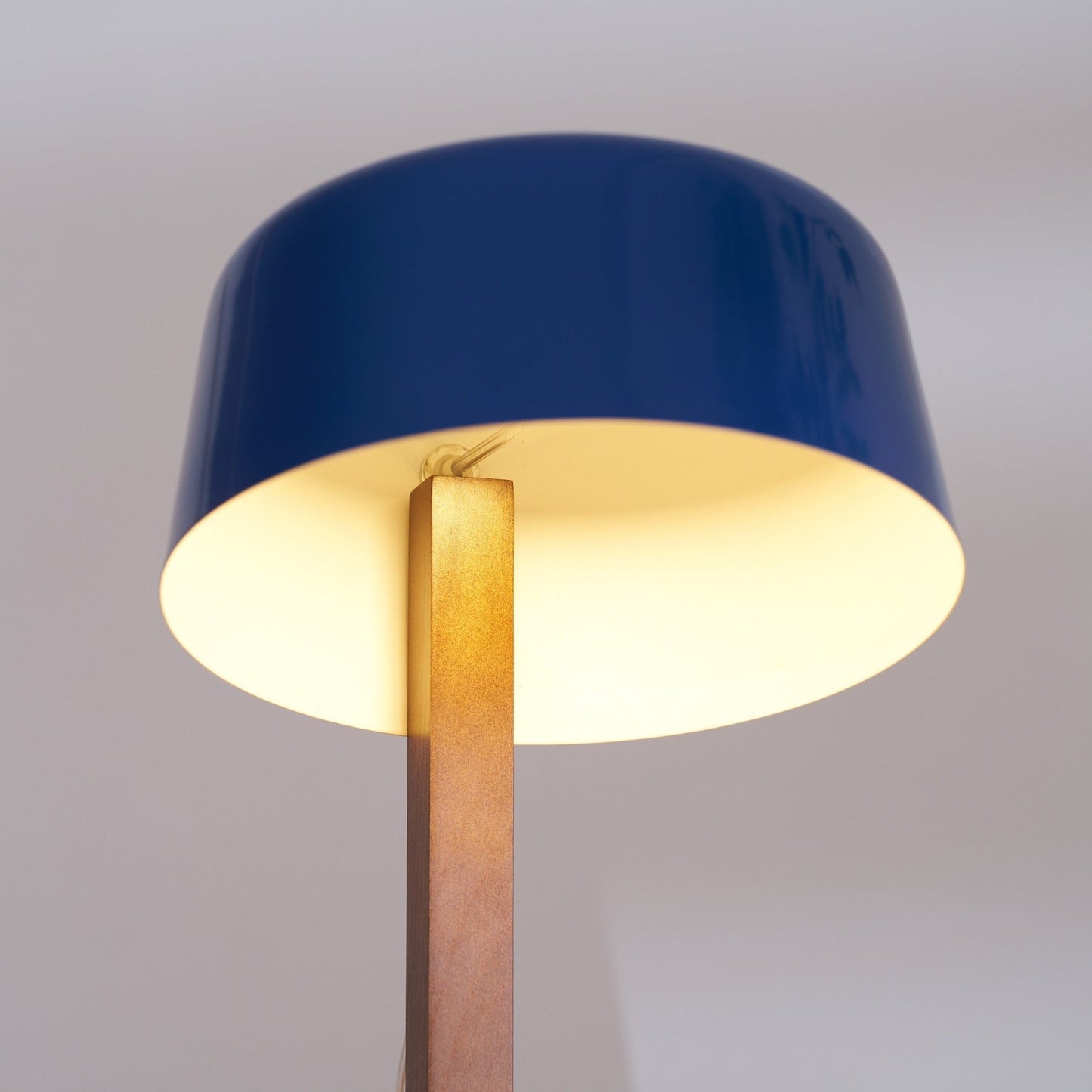 Dario Table Lamp | Wood & Chrome | Blue Shade
