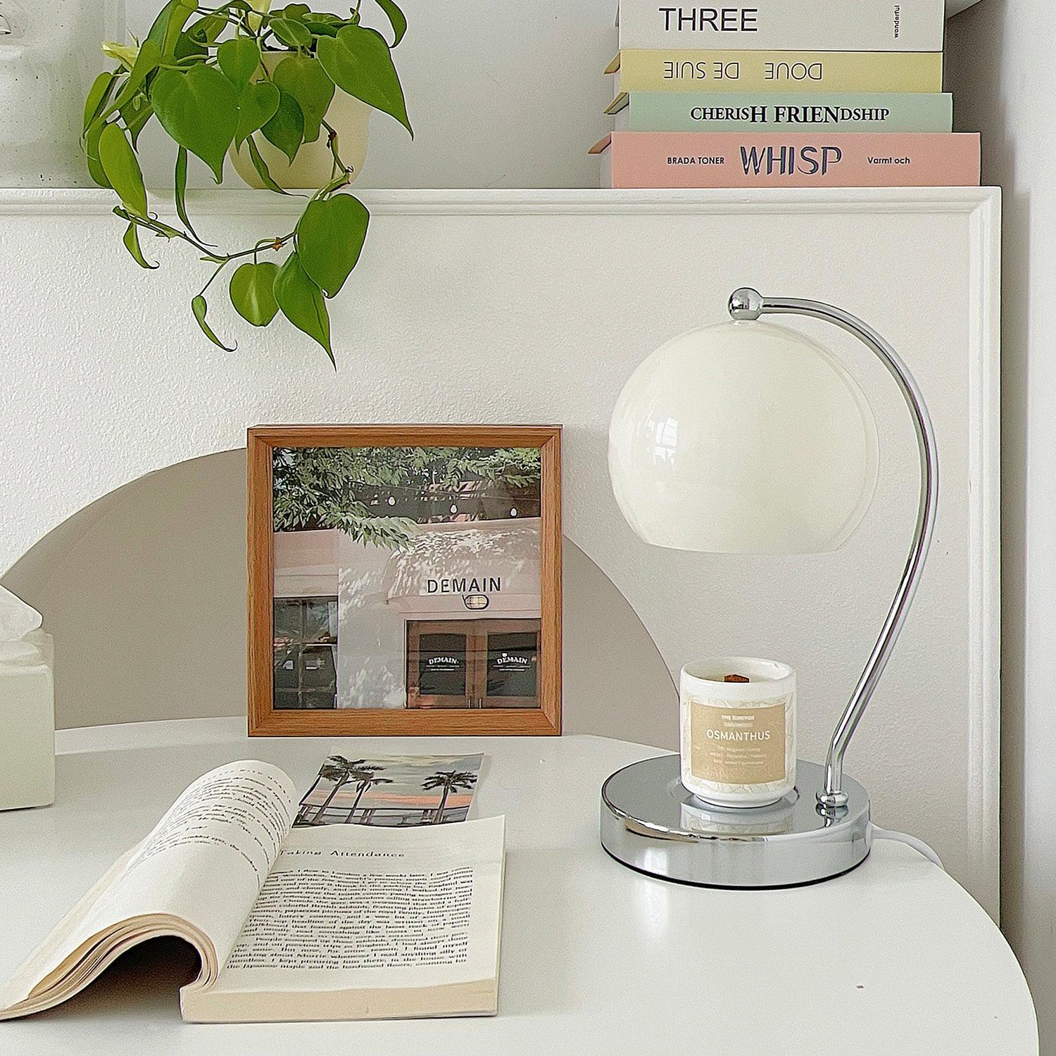 Dennie Warmer Lamp | Metal with Chrome Finish | Spherical Design