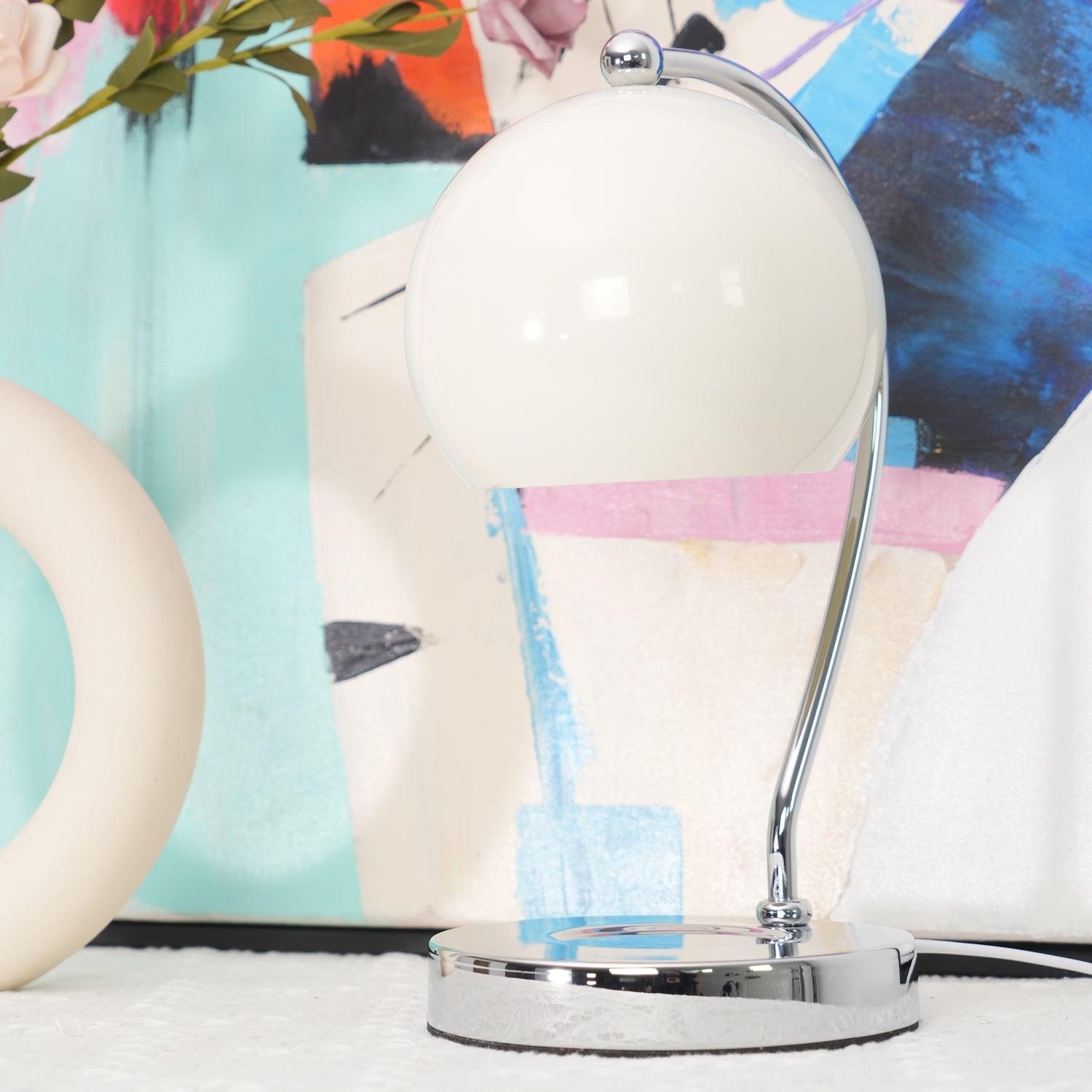 Dennie Warmer Lamp | Metal with Chrome Finish | Spherical Design