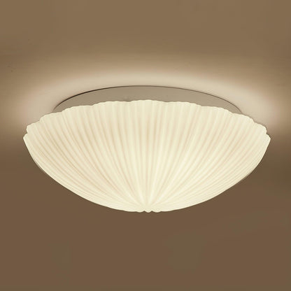 Seashell Ceiling Lamp | Integrated LED | White | 25cm/35cm Diameter