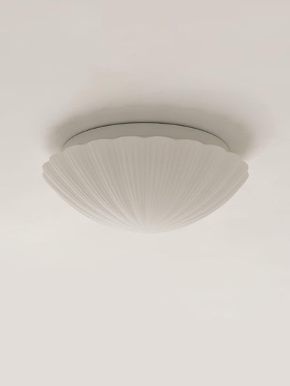 Seashell Ceiling Lamp | Integrated LED | White | 25cm/35cm Diameter