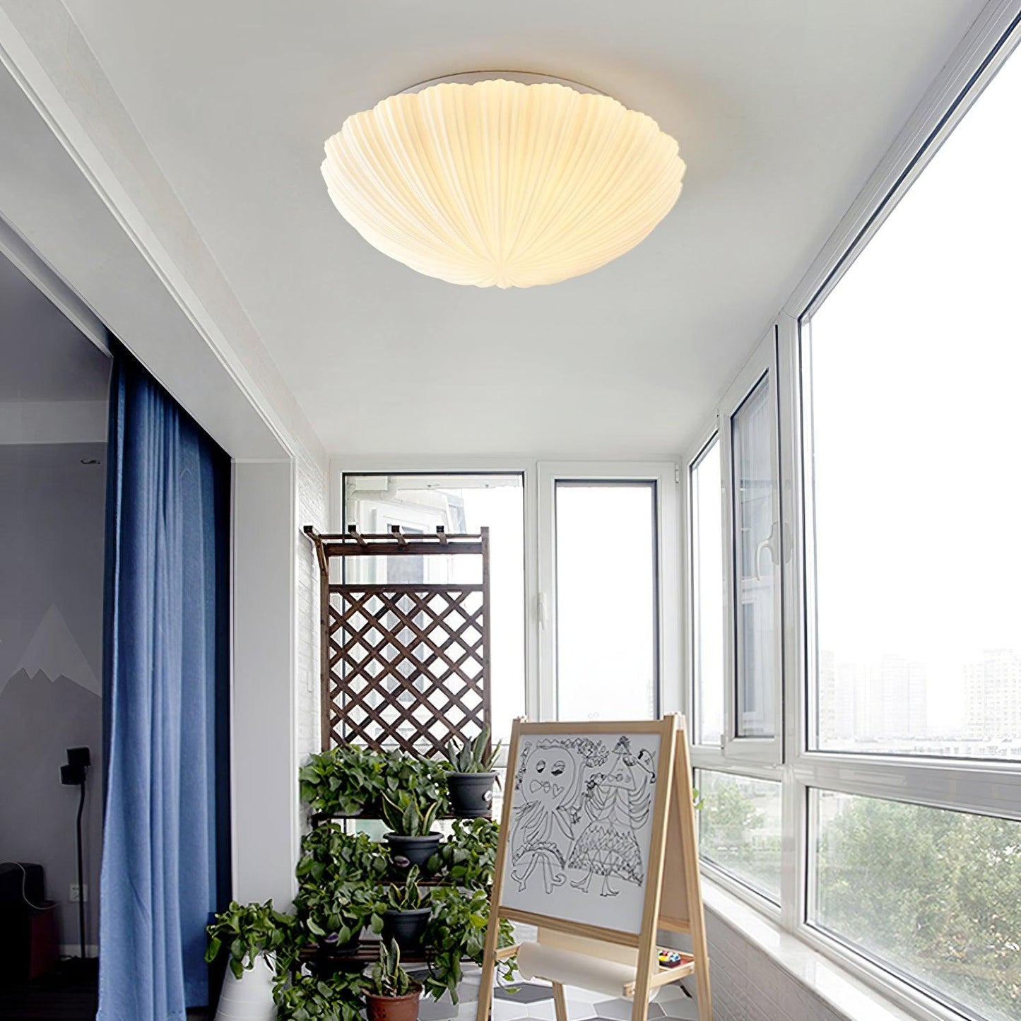 Seashell Ceiling Lamp | Integrated LED | White | 25cm/35cm Diameter