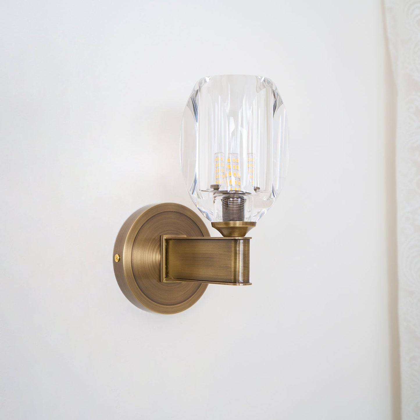 Diamond Crystal Sconce | Brass & Crystal | Copper Finish