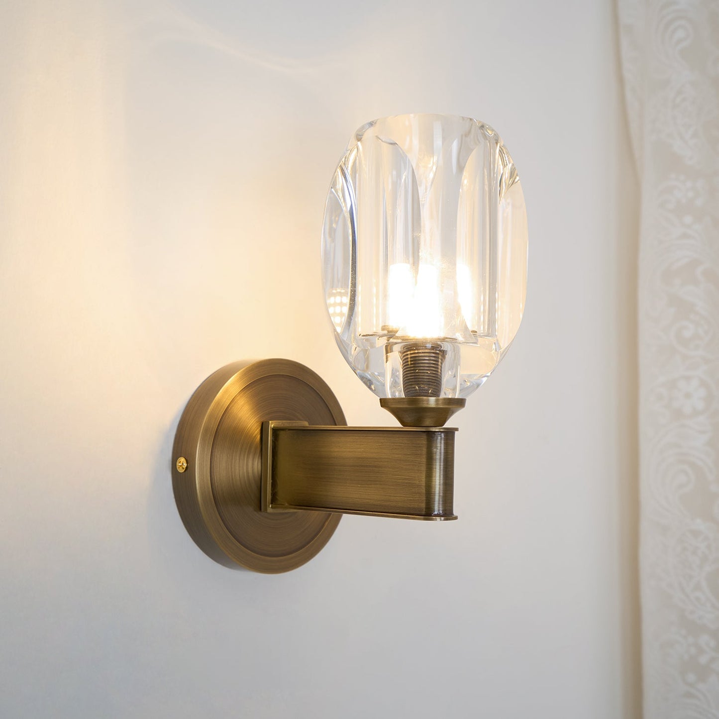 Diamond Crystal Sconce | Brass & Crystal | Copper Finish