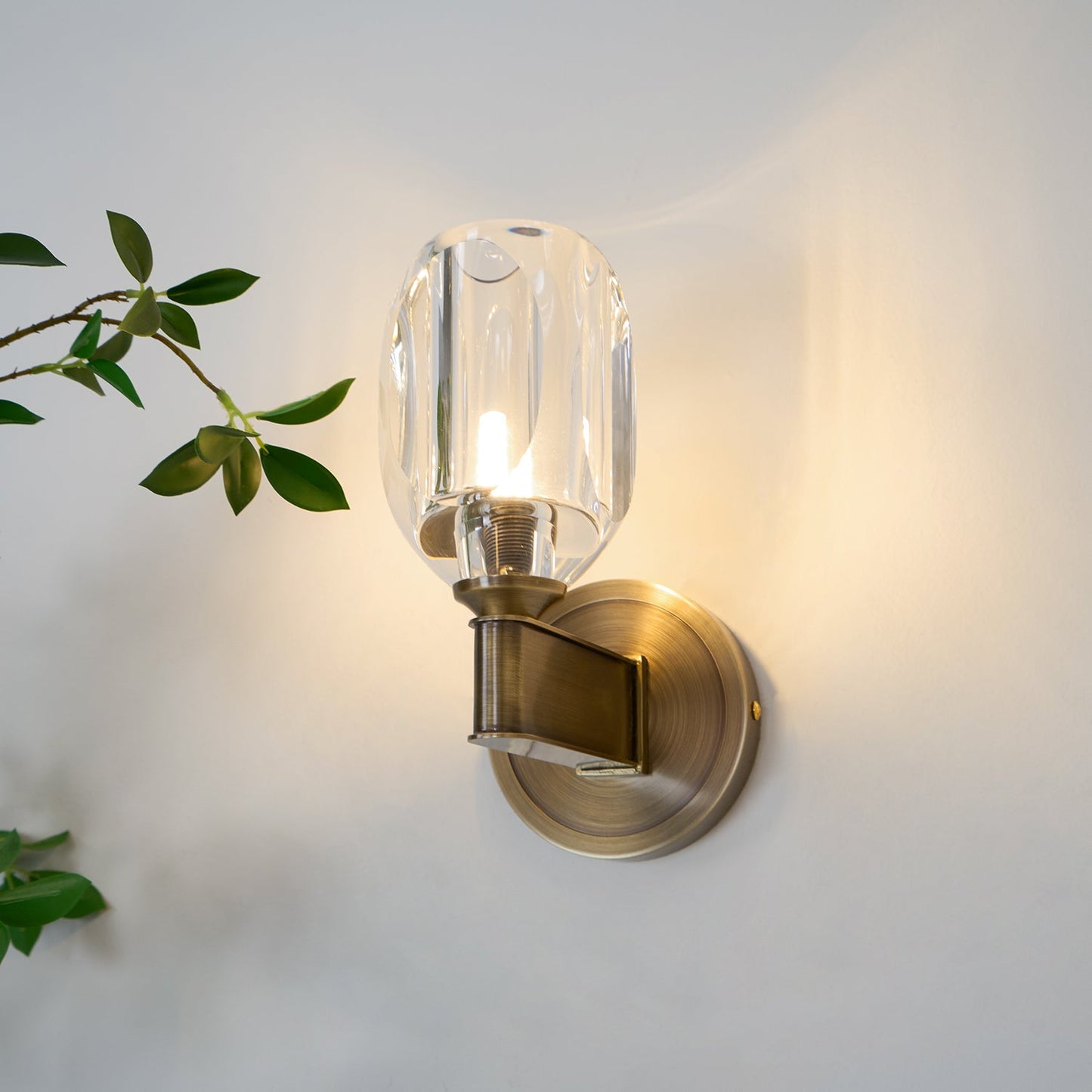 Diamond Crystal Sconce | Brass & Crystal | Copper Finish
