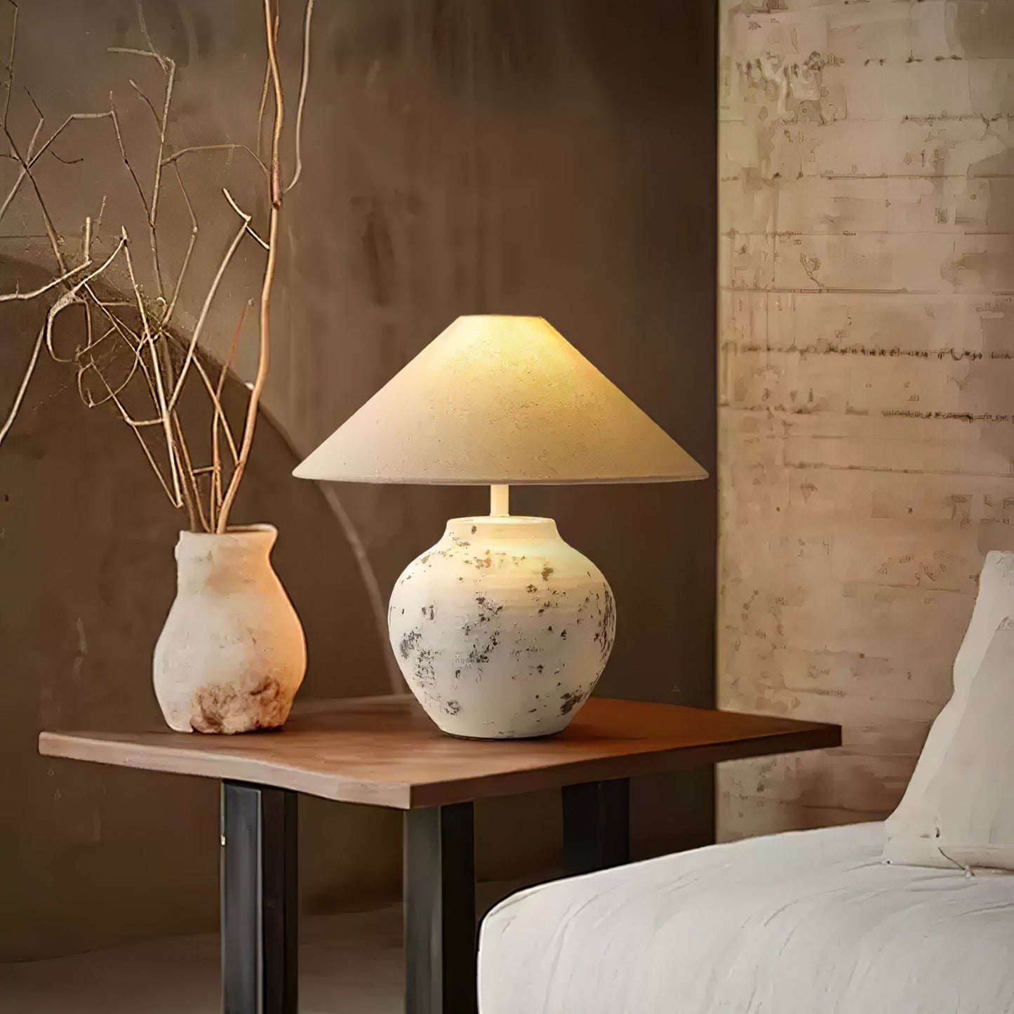 Distressed Table Lamp | Ceramic Base | White