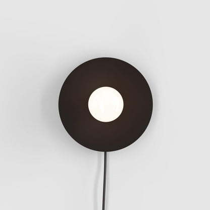 Dot Wall Lamp | Brass & Metal | Black, White, Brass Finish