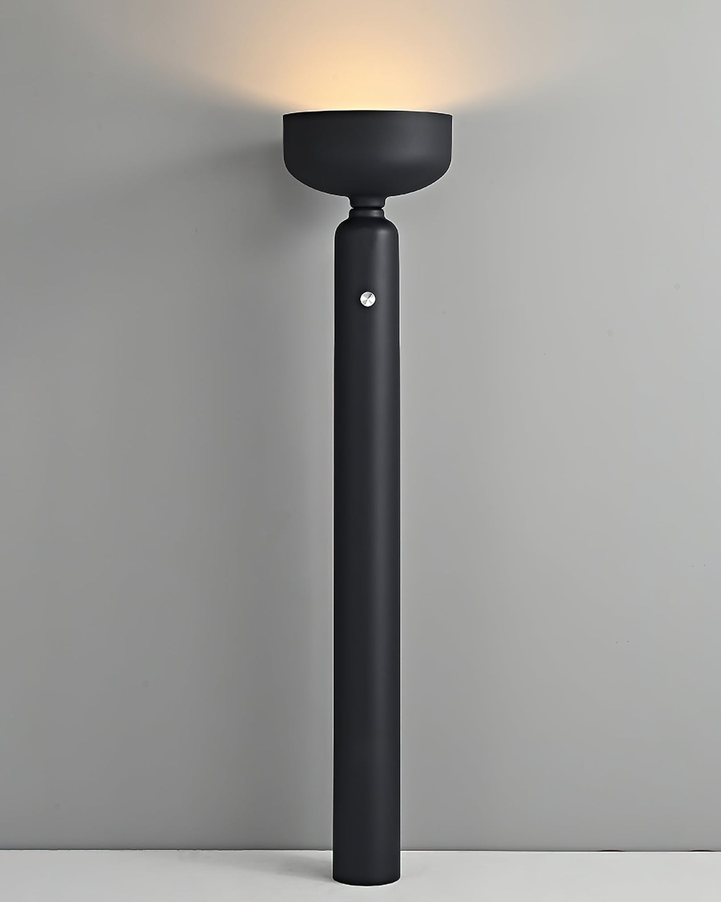 Dumbbell Floor Lamp | Forged Iron | Black & White
