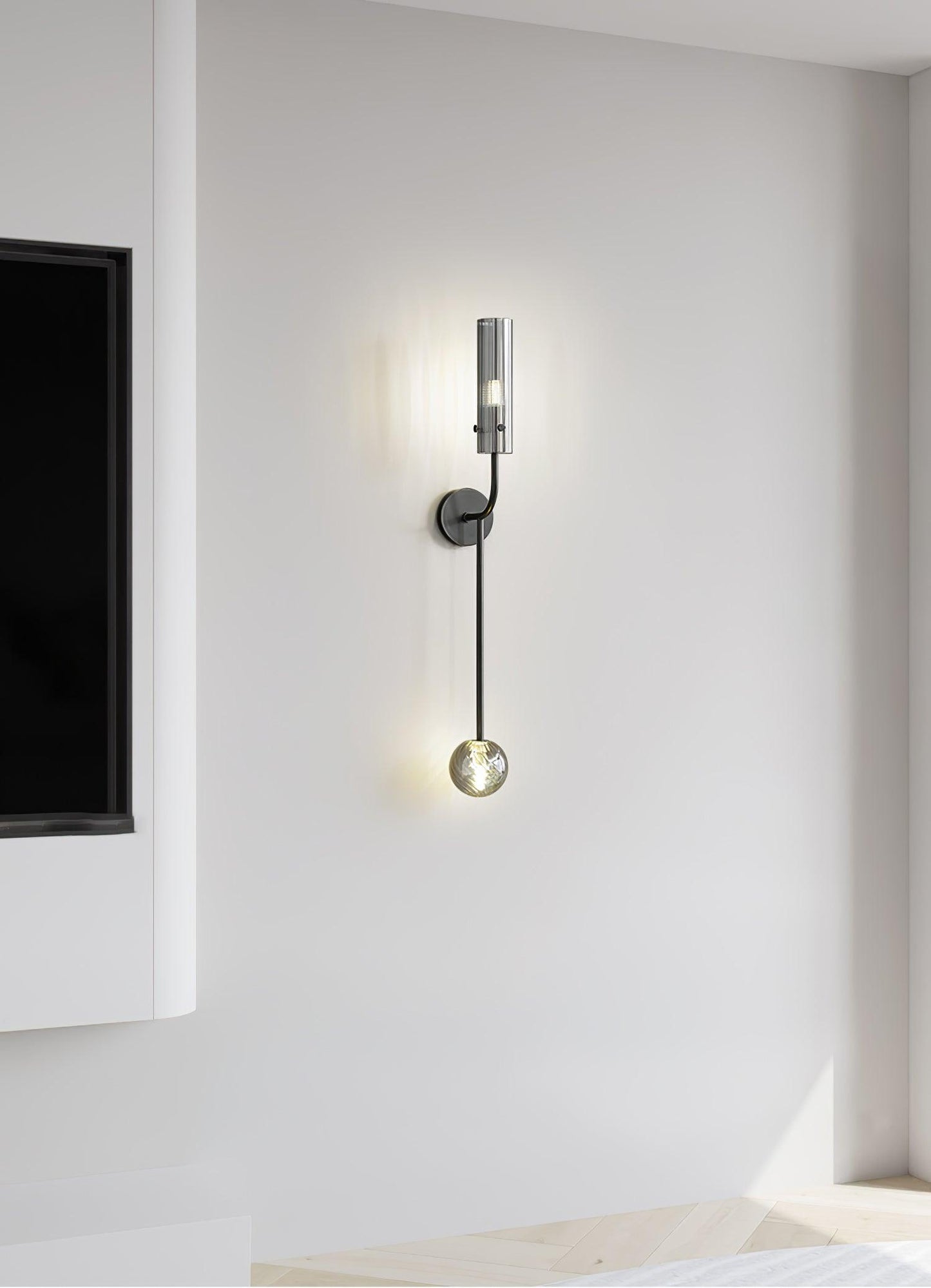 Eclat Vertica Wall Lamp | Brass & Glass | G9