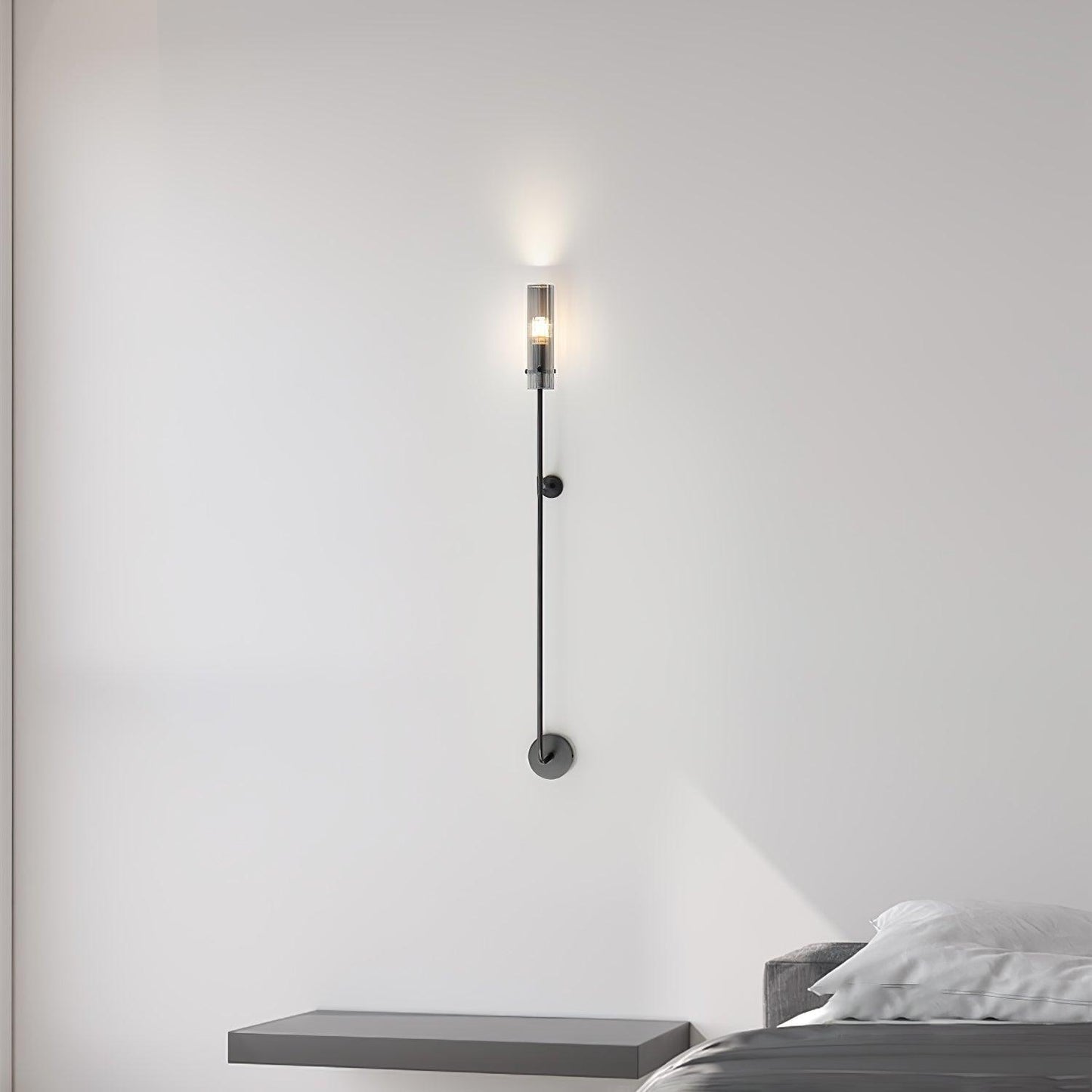 Eclat Vertica Wall Lamp | Brass & Glass | G9