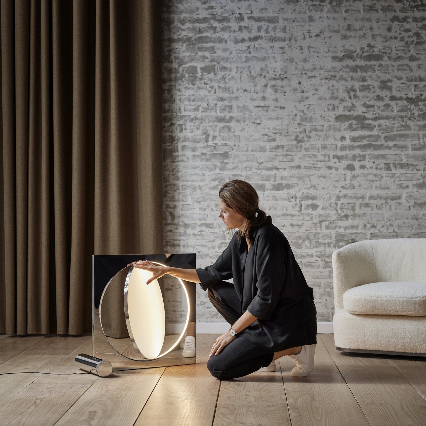 Eclipse Mirror Table Lamp | Bright Stainless Steel | L 60cm x H 60cm
