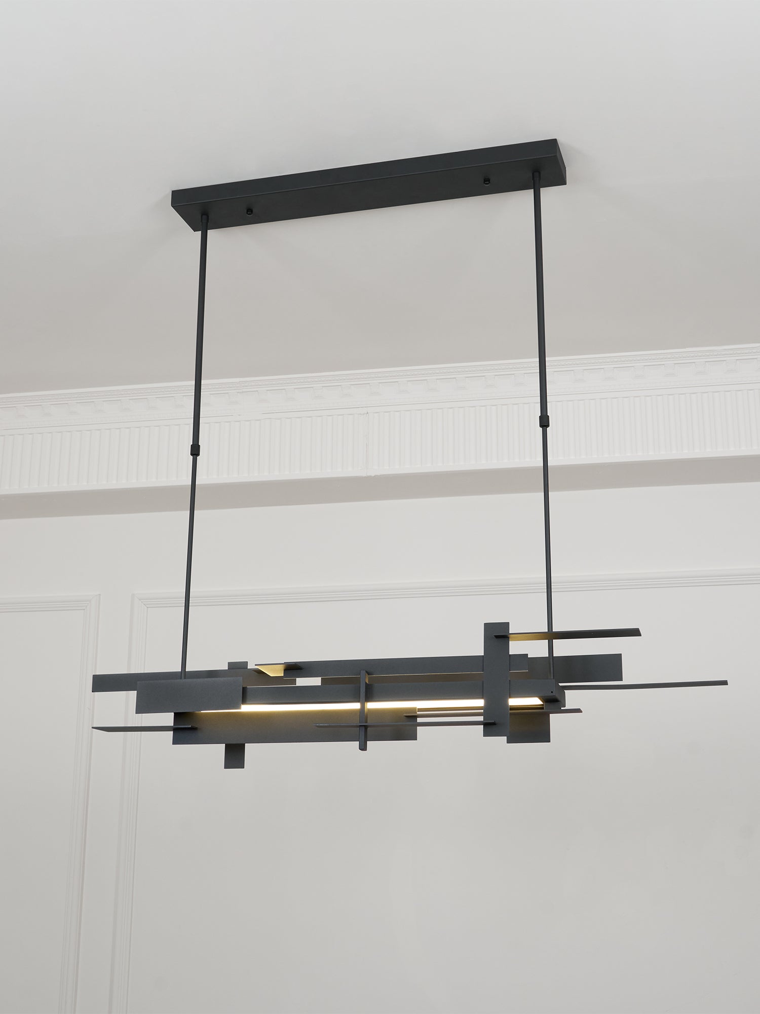Eithne Planar Pendant Light | Premium Iron | Matte Black