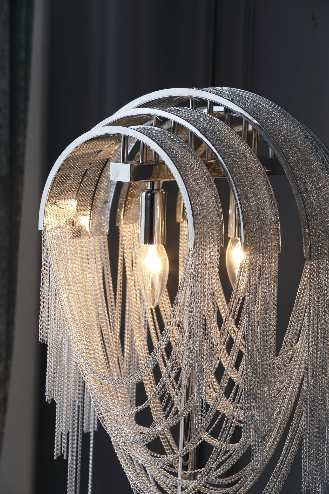 Chains Tassel Table Lamp | Metal, Stainless Steel | Gold, Chrome