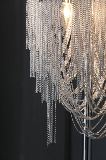Chains Tassel Table Lamp | Metal, Stainless Steel | Gold, Chrome