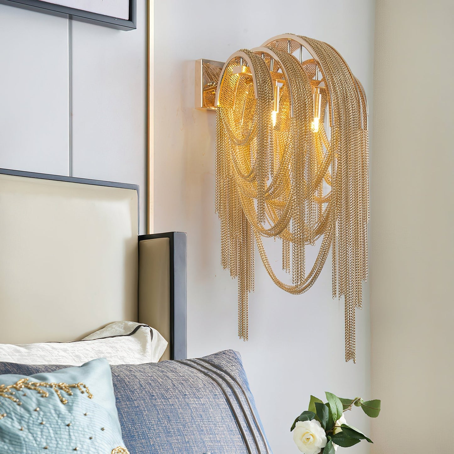 Chains Tassel Wall Lamp | Metal, Stainless Steel | Gold, Chrome