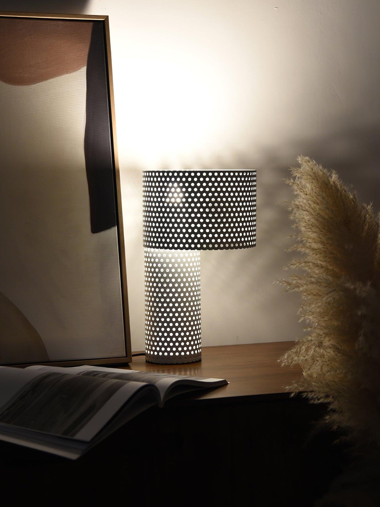 Embrey Table Lamp | Metal | White