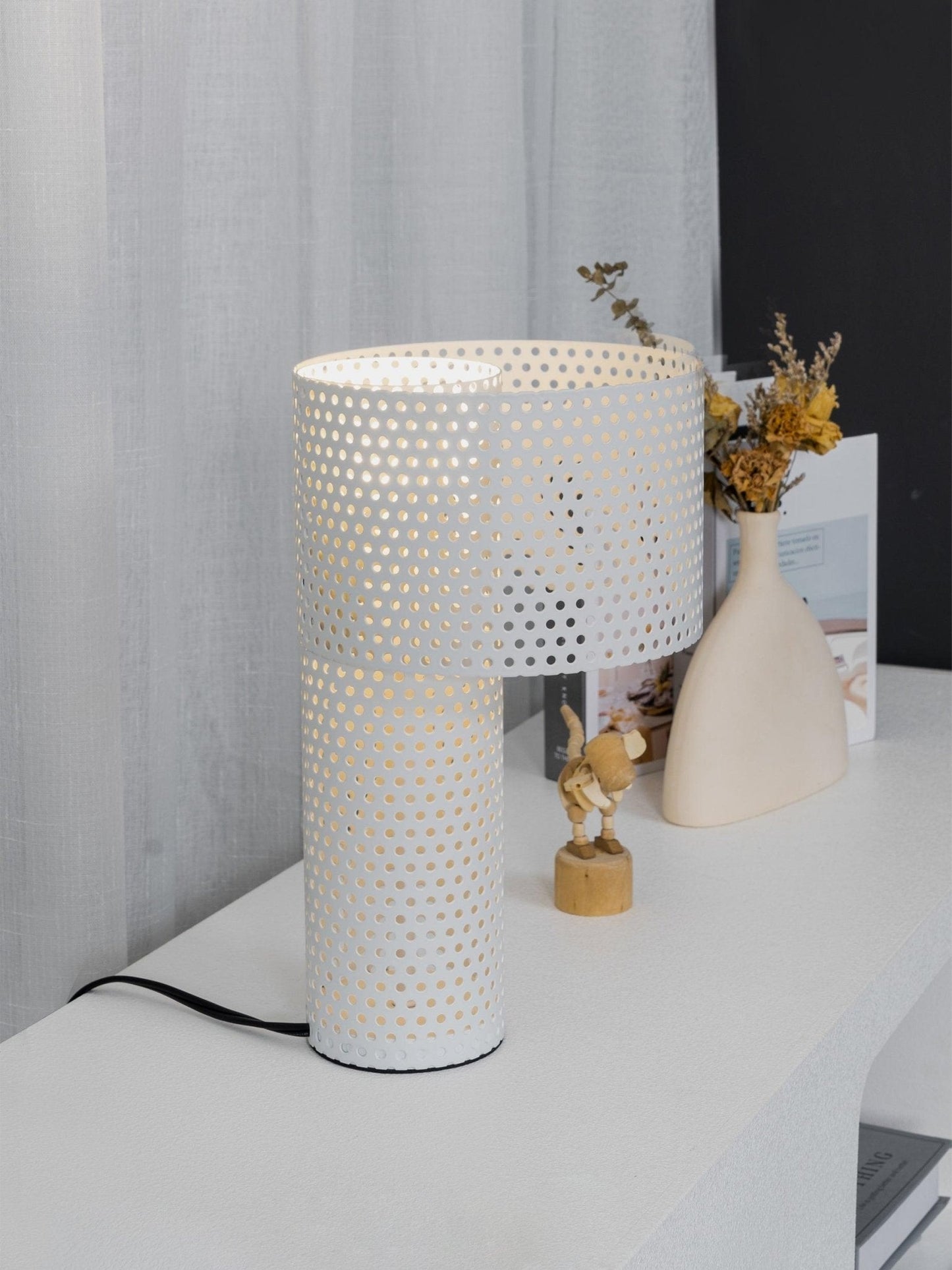 Embrey Table Lamp | Metal | White