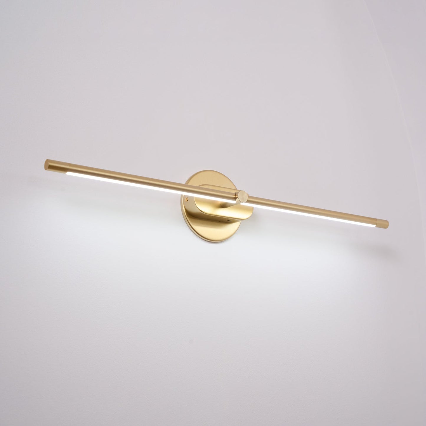 Minimalist Linear Wall Lamp | Metal with Integrated LED | Black or Gold